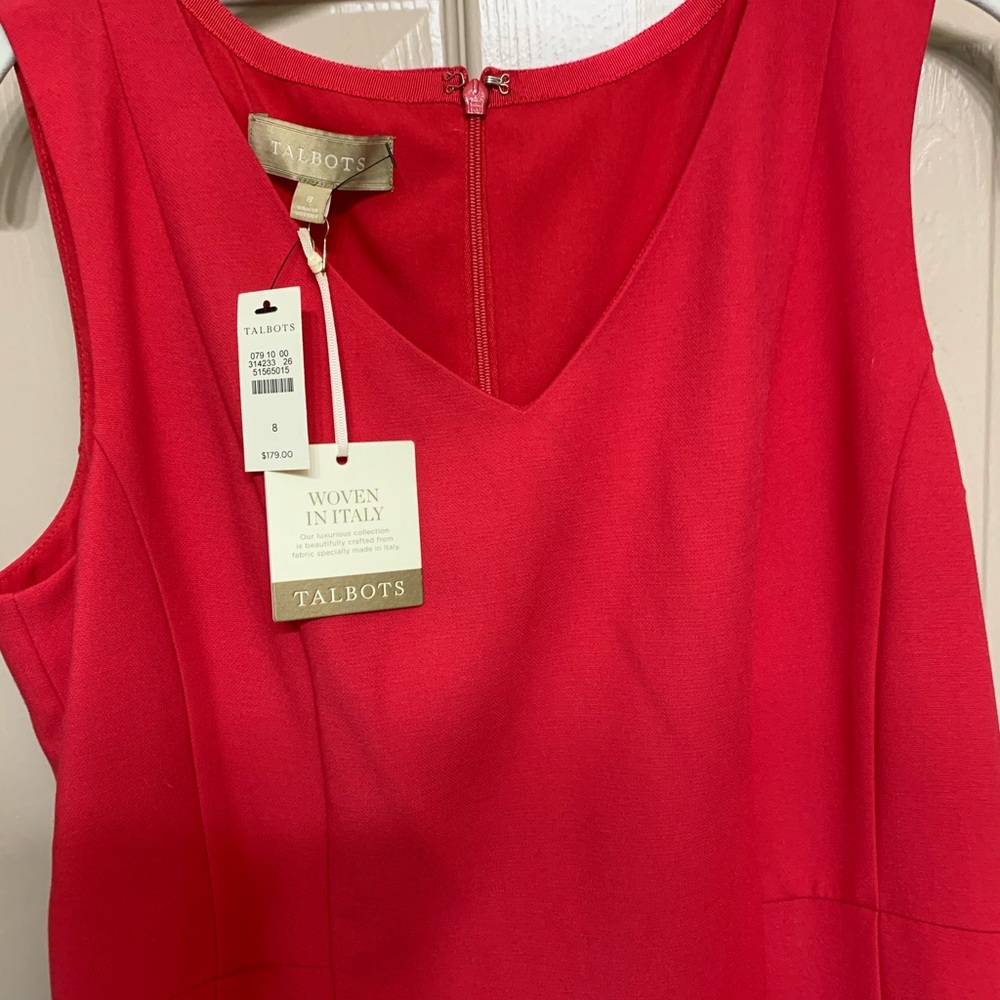 Gorgeous red dress woven in Italy